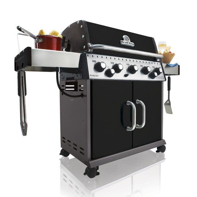 Broil King Baronâ„¢ 590 PRO 5-Burner Gas Grill outdoor kitchen empire