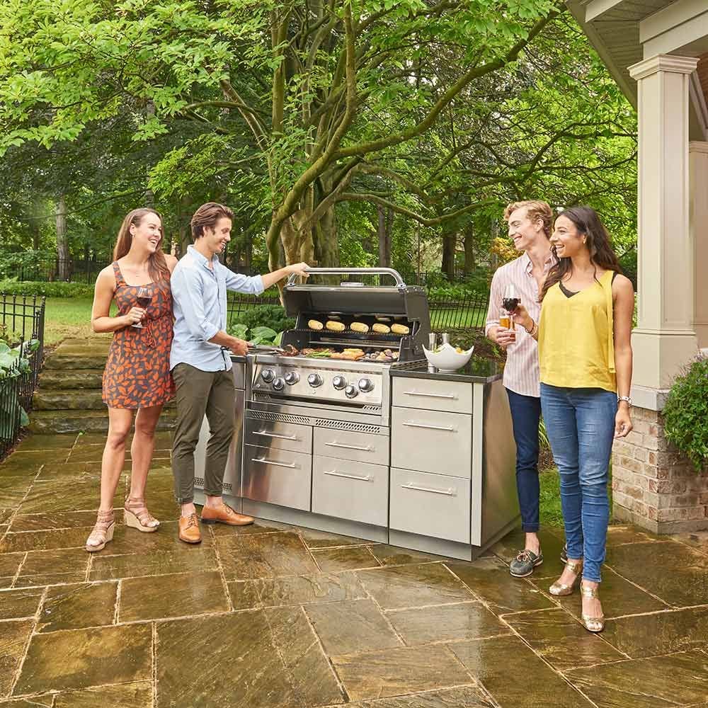 Broil King Imperialâ„¢ S590i Gas Grill Island outdoor kitchen empire