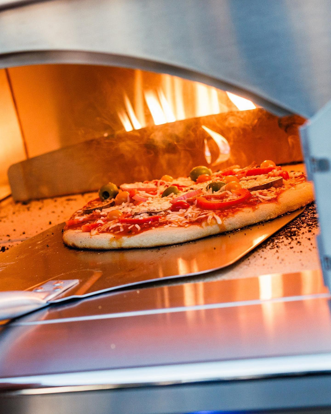 Delta Heat 30 Inch Outdoor Gas Pizza Oven outdoor kitchen empire
